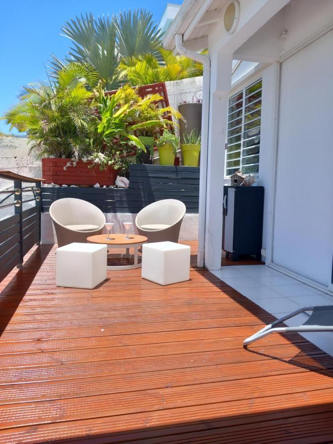 Le Pelikan Le Gosier  Exteriör bild